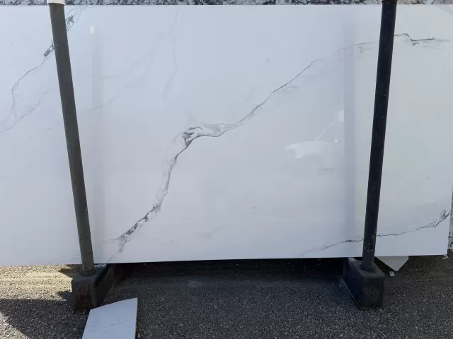 Quartz - Calacatta Venus From GMD