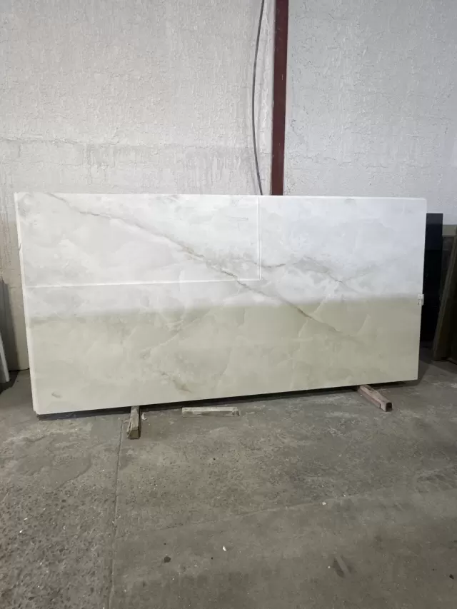 Piedra Sintetizada - Onice Lux White B